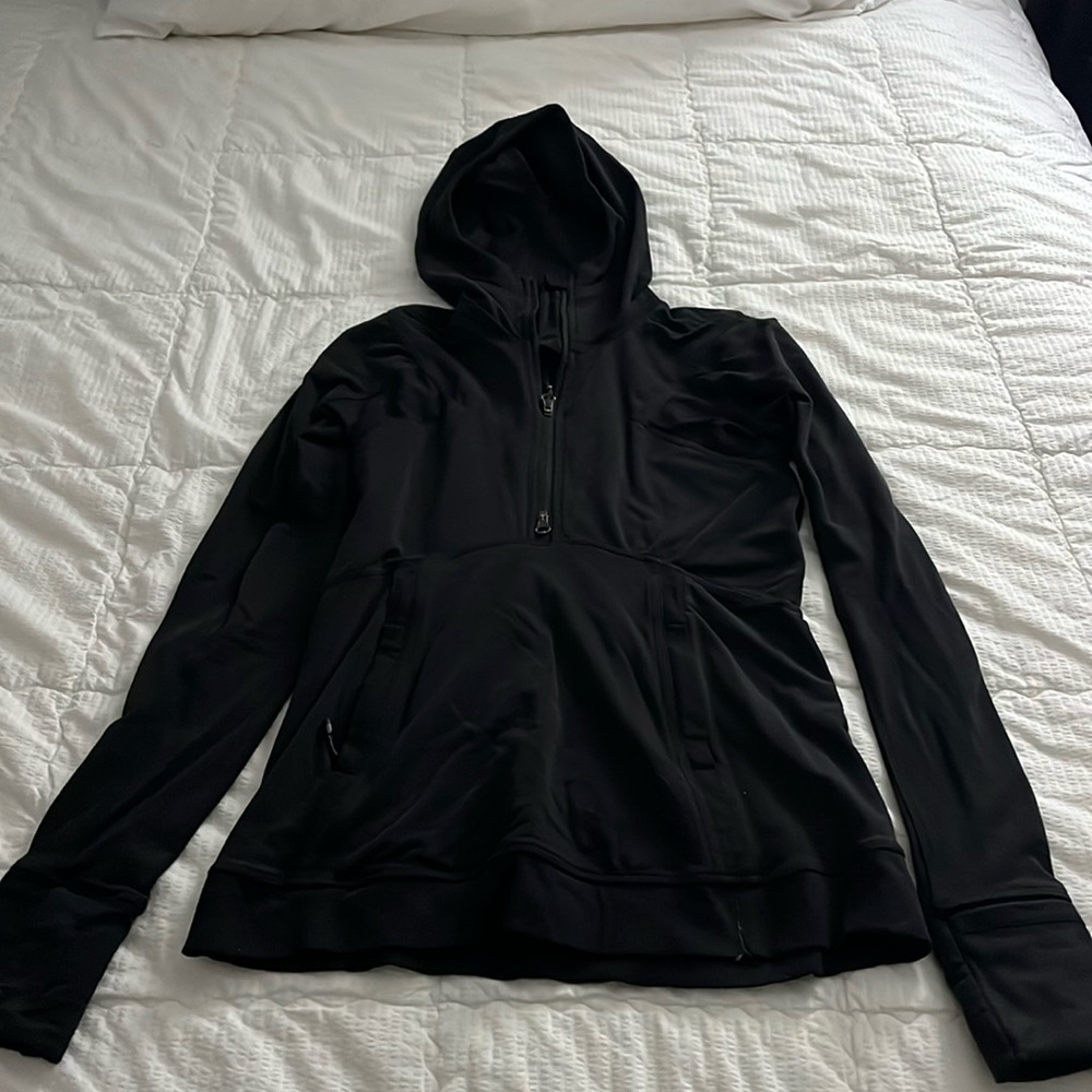 Lululemon black quarter zip jacket - size 4